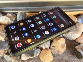 Ulefone Armor 34 Pro - odkryj imponujący ekran w każdym otoczeniu.