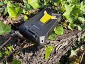 Ulefone Armor 34 Pro w naturalnych plenerach – styl i wytrzymałość w jednym.