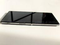 Budowa smartfonu Sony Xperia T3