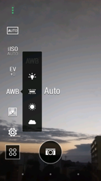 Menu i funkcje aparatu głównego i przedniej kamery