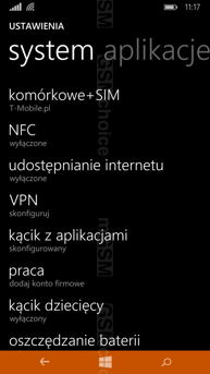 Dopiero sześć zrzutów ekranu może pokazać, jak wiele opcji znajduje się w podstawowym menu telefonu