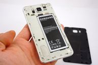 Samsung Galaxy Alpha Samsung Galaxy Alpha