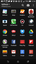 Menu telefonu ułożone klasycznie - bez niespodzianek