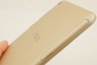 Gniazda kart w Asus Fonepad 8