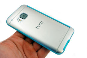 HTC One M9 i DotView HTC One M9 i DotView