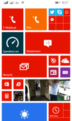 Łączenie kafelków połączeń i wiadomości, wspólne i osobne listy połączeń na tle białym i czarnym Łączenie kafelków połączeń i wiadomości, wspólne i osobne listy połączeń na tle białym i czarnym