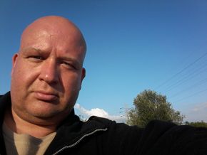 Zdjęcie z przedniej kamery z upiększaniem i bez