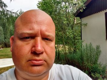 Ujęcia przednią kamerą Ujęcia przednią kamerą