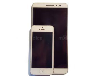 Porównanie rozmiarów Lenovo Phab Plus z iPhone 5 oraz Samsungiem Galaxy Note 4