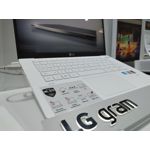 Zdjęcia użytkowników LG Wing